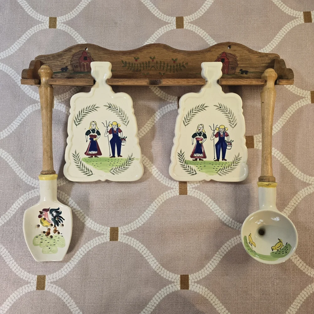 Vintage Hand Painted Wood Handle Gourmet Set w/ Rack Folk Art Trivet